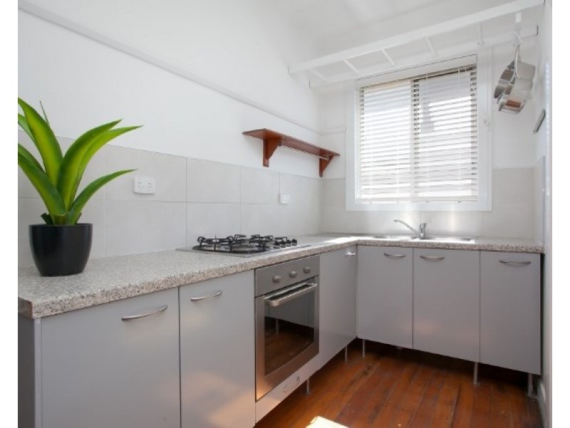 38 Garrett Street, Carrington NSW 2294