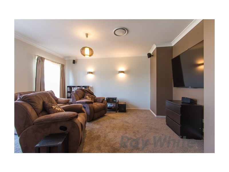 45 Auklet Road, Mount Hutton NSW 2290