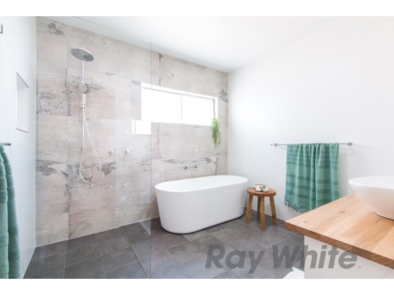 12 Brisbane Water Road, Adamstown NSW 2289