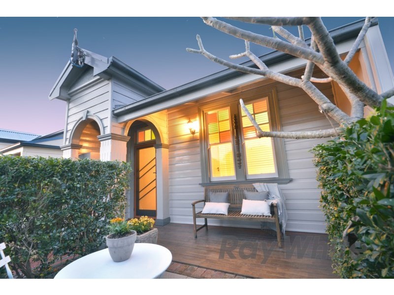 180 Denison Street, Hamilton NSW 2303