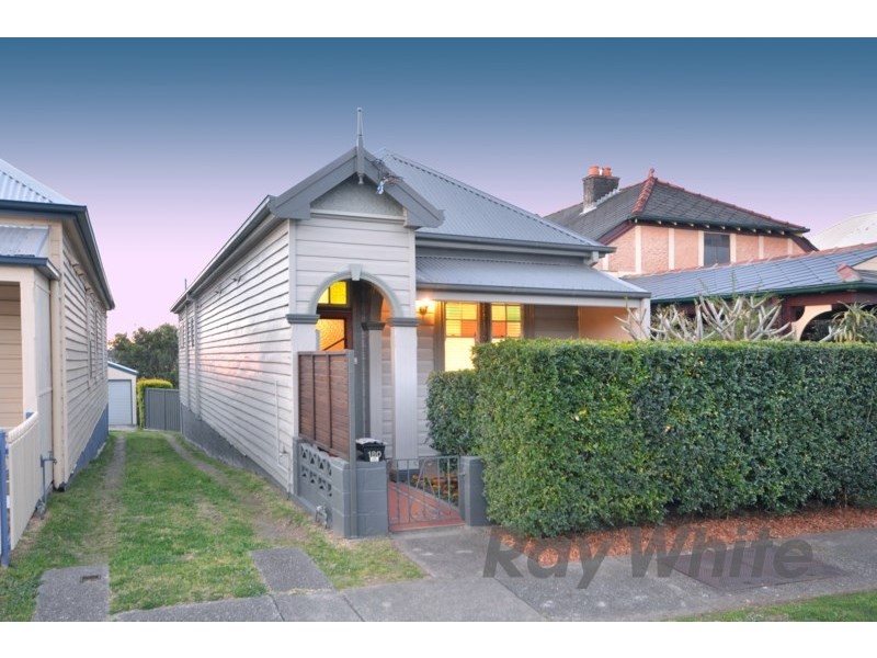 180 Denison Street, Hamilton NSW 2303