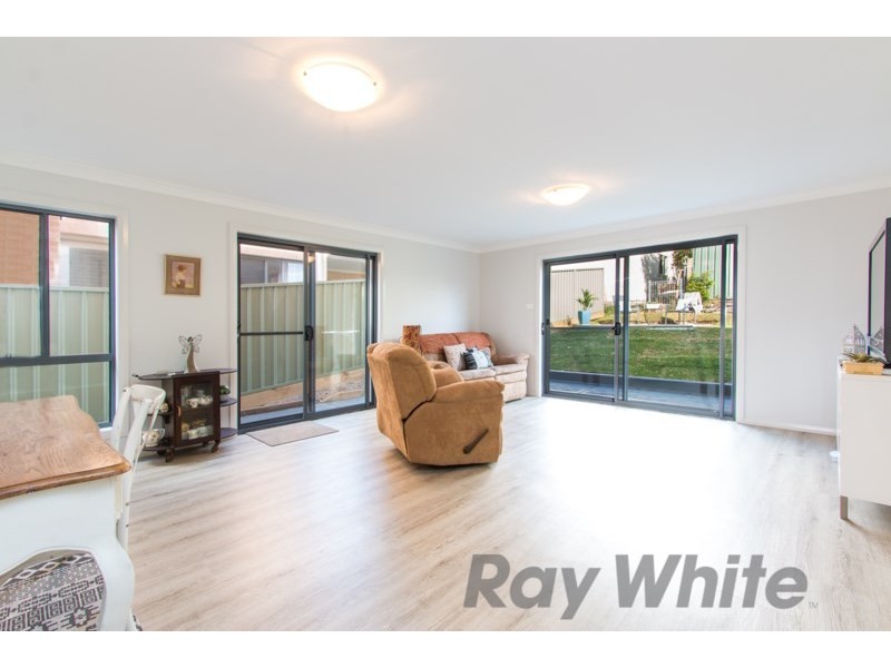 15 Lyndhurst Street, Dudley NSW 2290