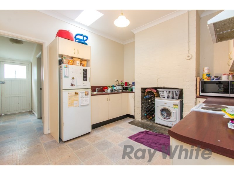 8 Mathieson Street, Carrington NSW 2294