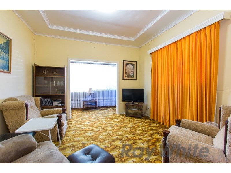 93 Crescent Road, Waratah NSW 2298