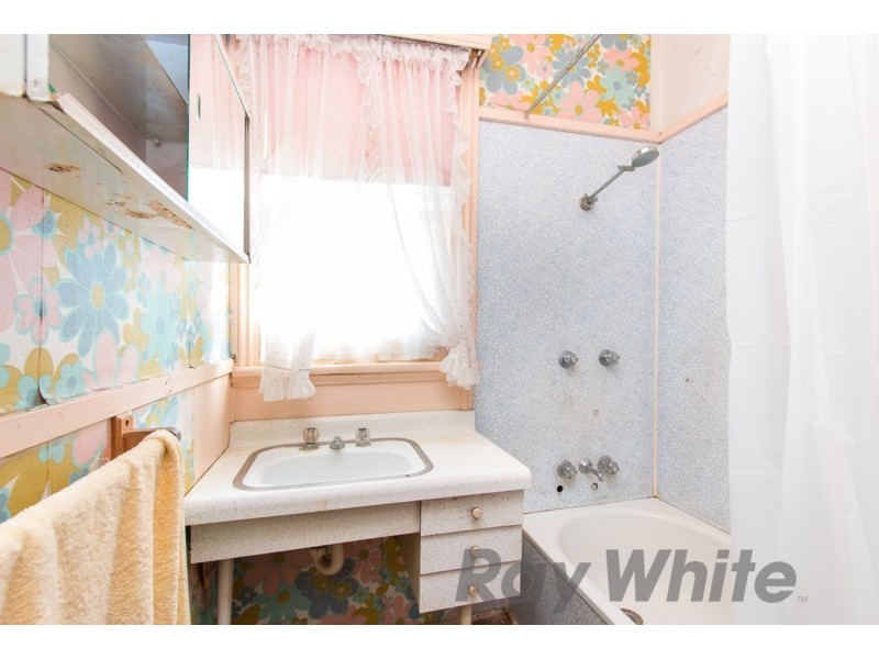 93 Crescent Road, Waratah NSW 2298