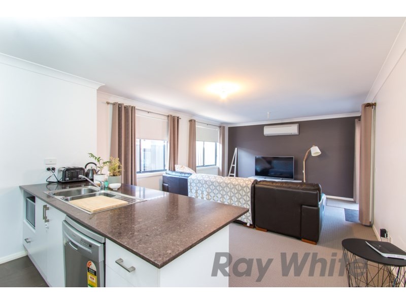 6B Bonarius Street, Edgeworth NSW 2285