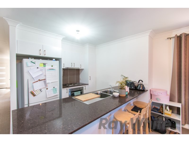 6B Bonarius Street, Edgeworth NSW 2285