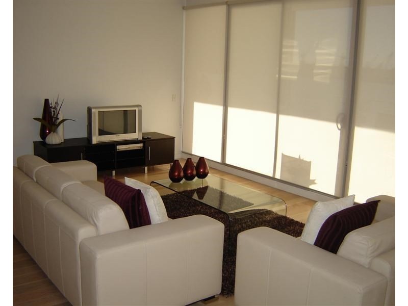 201/7 Honeysuckle Drive, Newcastle NSW 2300