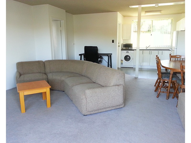 1/37 Edward Street, Charlestown NSW 2290