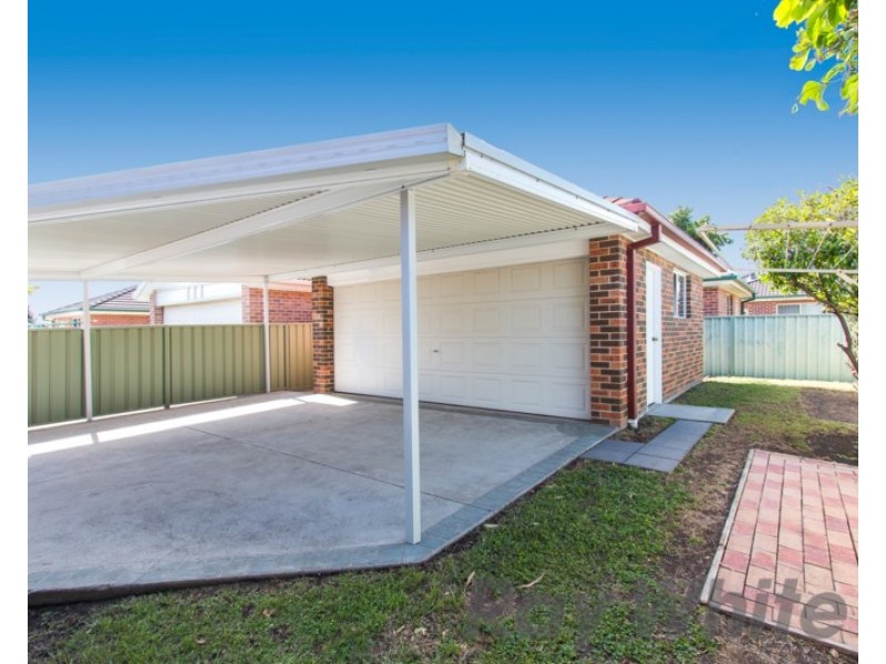 8 Hamilton Street, Hamilton North NSW 2292