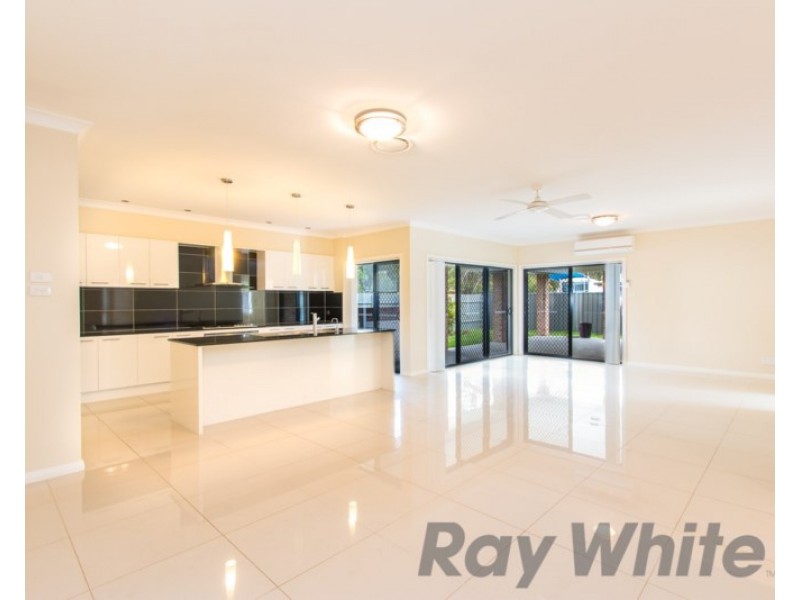 11 Midden Road, Fern Bay NSW 2295