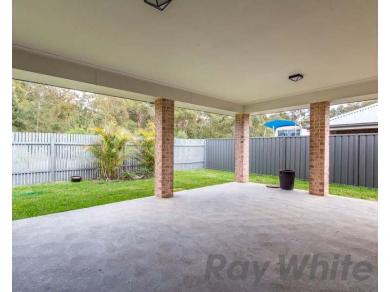 11 Midden Road, Fern Bay NSW 2295