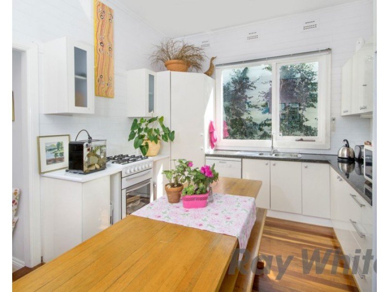 17 Young Street, Carrington NSW 2294