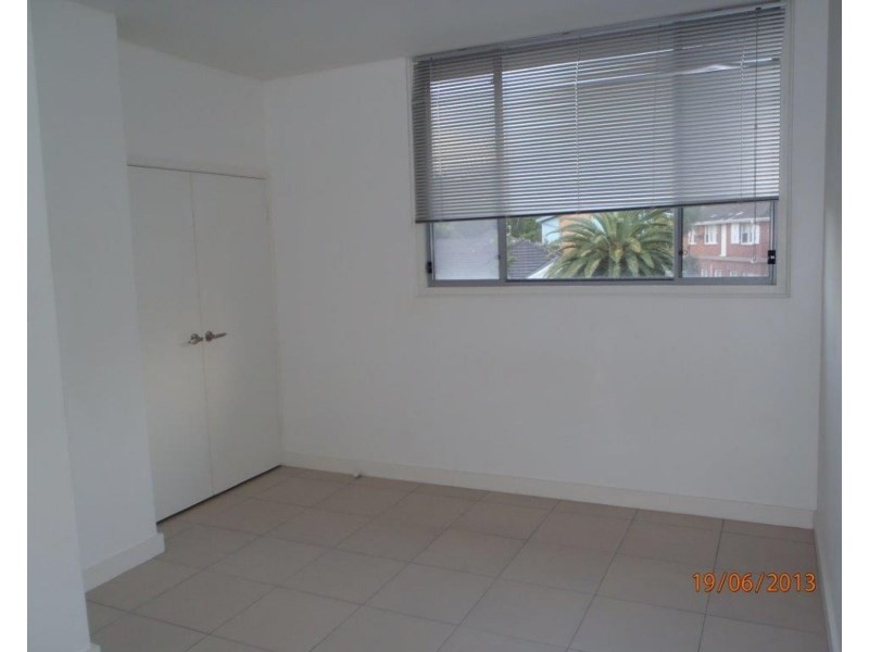 4/4 Hillview Crescent, The Hill NSW 2300