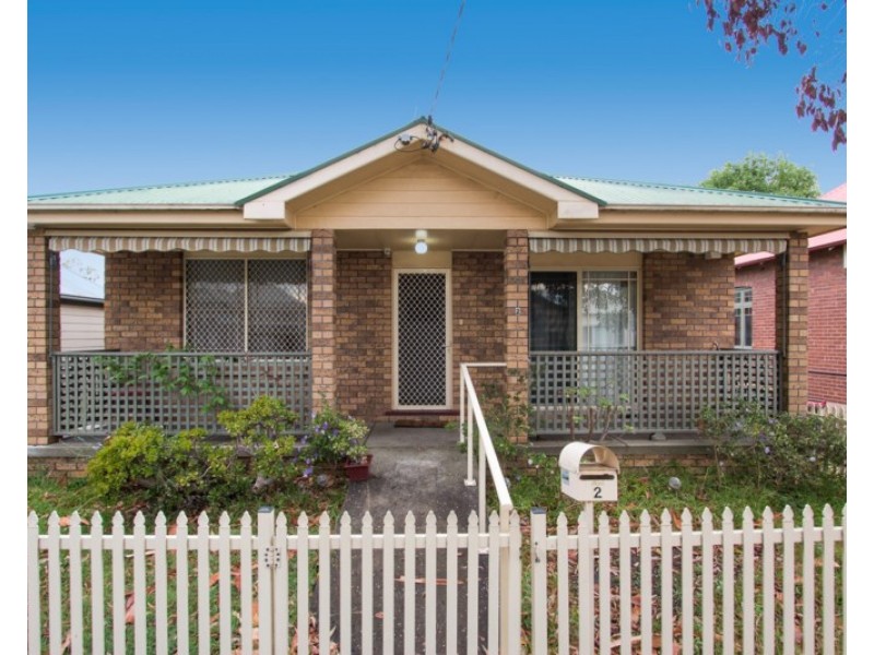 2 Bowker Street, Georgetown NSW 2298