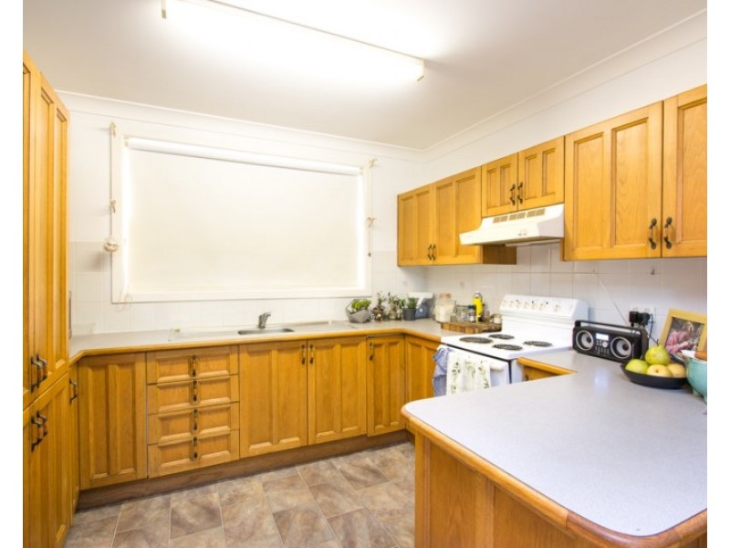 2 Bowker Street, Georgetown NSW 2298