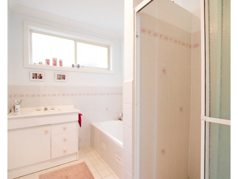 2 Bowker Street, Georgetown NSW 2298