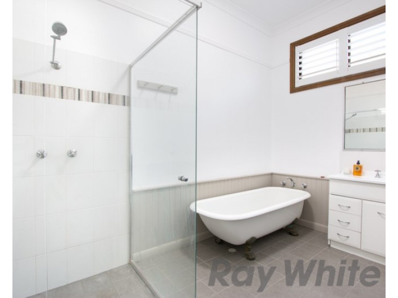 71 Cambronne Parade, Elermore Vale NSW 2287