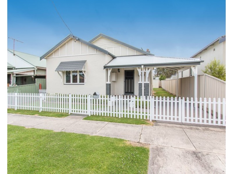 13 Cowper Street, Georgetown NSW 2298