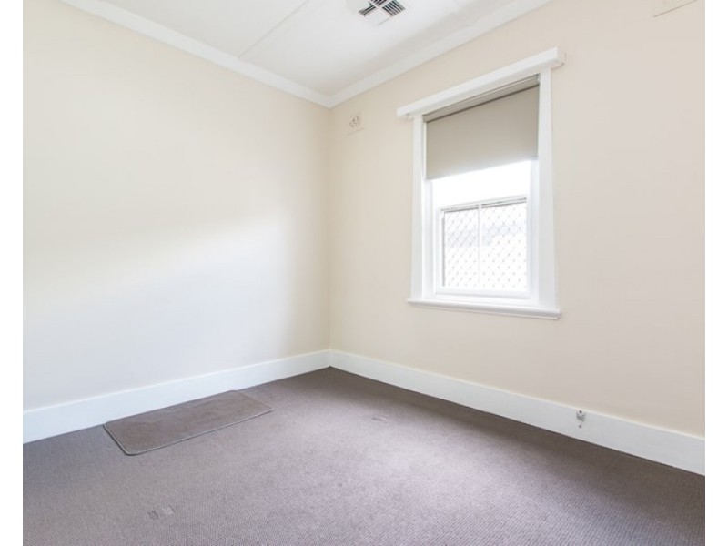 13 Cowper Street, Georgetown NSW 2298