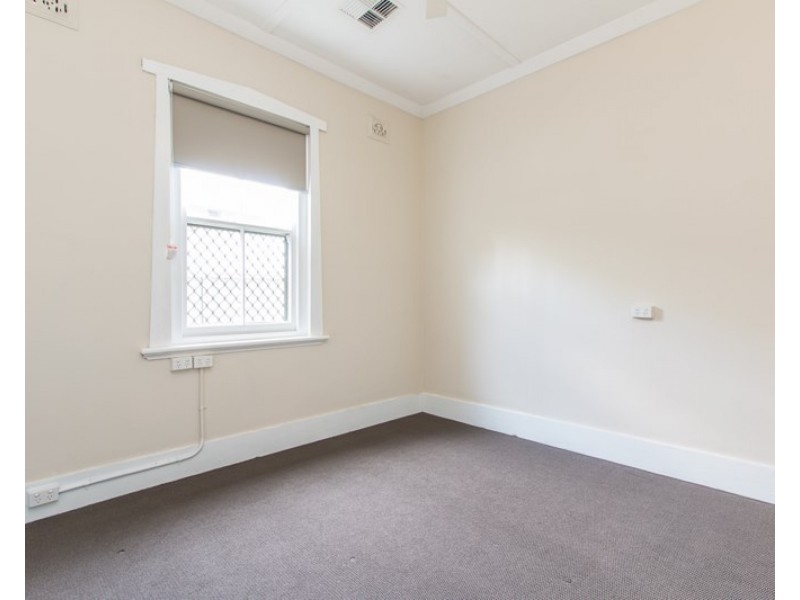 13 Cowper Street, Georgetown NSW 2298