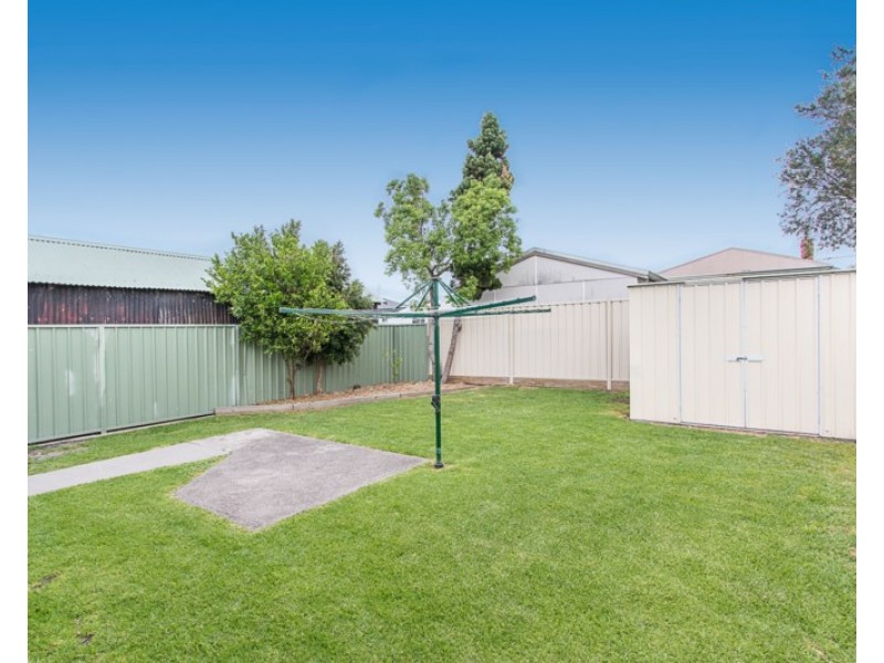 13 Cowper Street, Georgetown NSW 2298