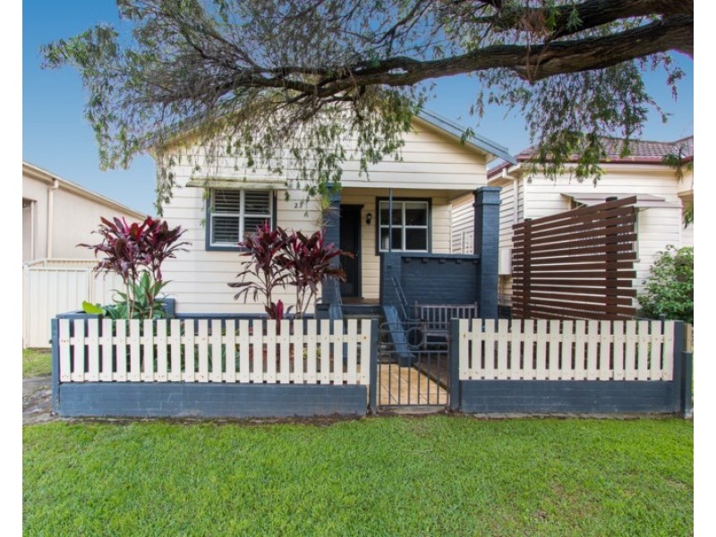 23 Russell Street, Cardiff NSW 2285