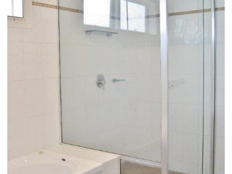2 Leonora Parade, Waratah West NSW 2298