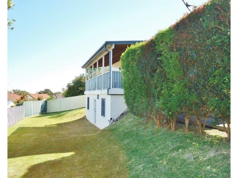 2 Leonora Parade, Waratah West NSW 2298