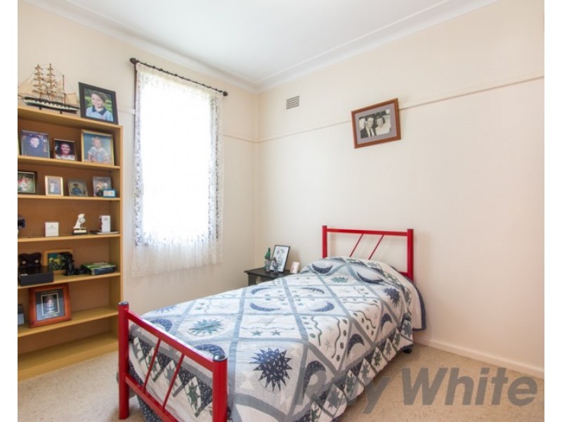 28 Rabaul Street, Shortland NSW 2307