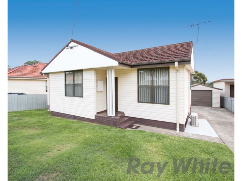 28 Rabaul Street, Shortland NSW 2307