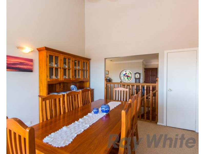 6 Cimarron Close, Eleebana NSW 2282