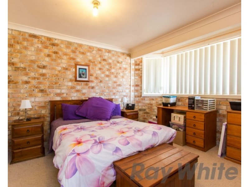 6 Cimarron Close, Eleebana NSW 2282