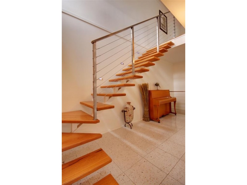 13 Lorraine Street, Merewether NSW 2291