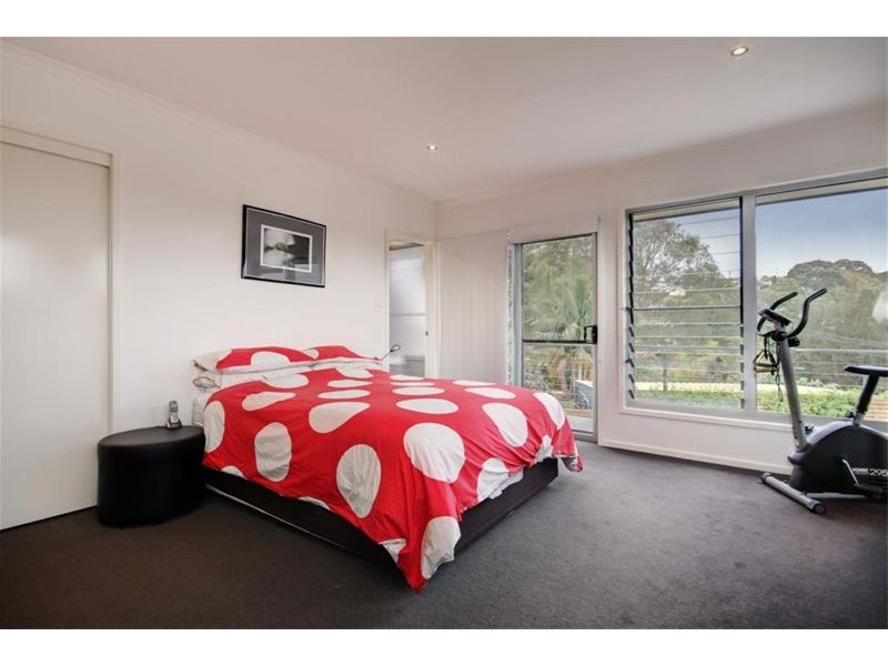 13 Lorraine Street, Merewether NSW 2291