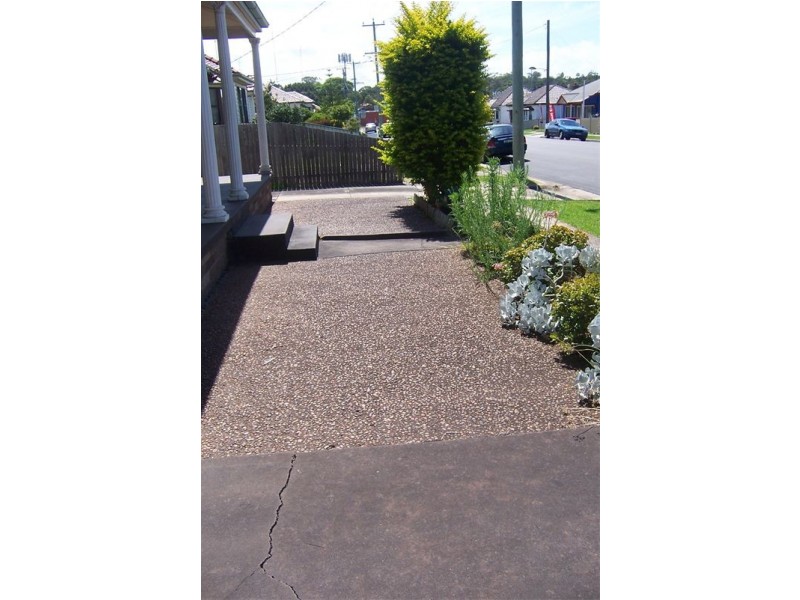 1/15 Moate Street, Georgetown NSW 2298