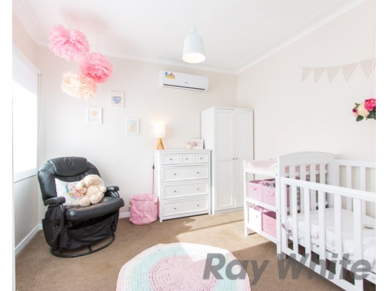 8 Cyril Street, Waratah NSW 2298