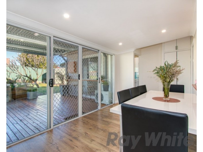 8 Cyril Street, Waratah NSW 2298