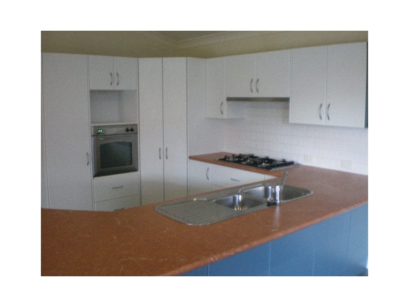 16 Sandalwood Avenue, Fletcher NSW 2287