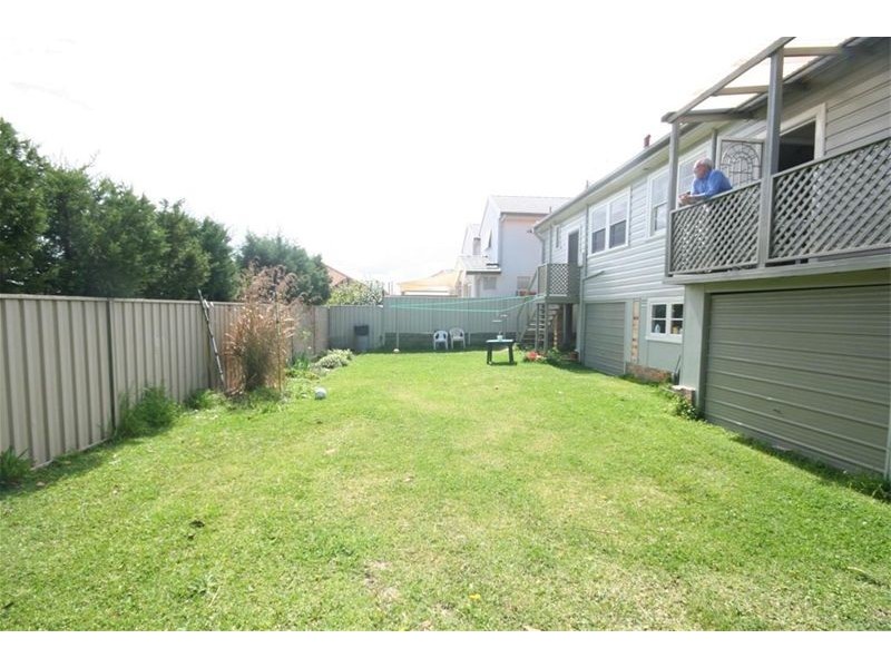 50 Watkins Street, Merewether NSW 2291