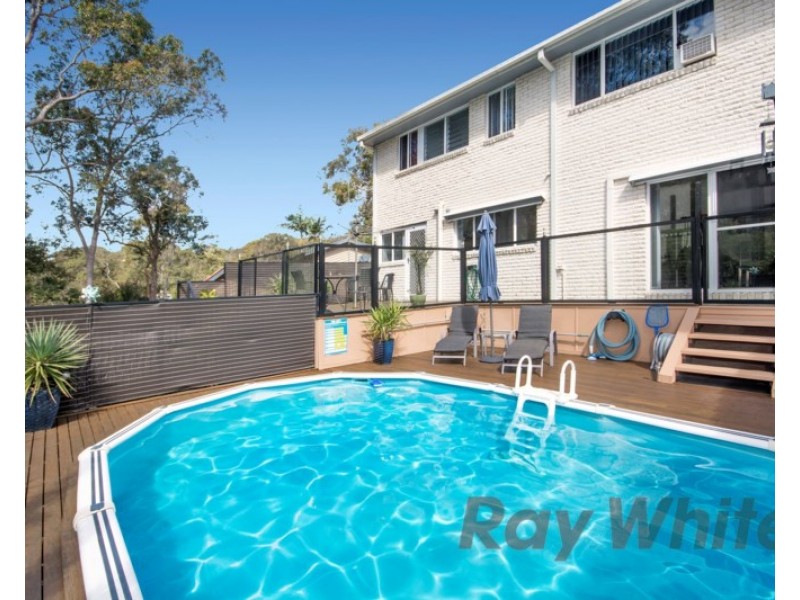 98 Glad Gunson Drive, Eleebana NSW 2282