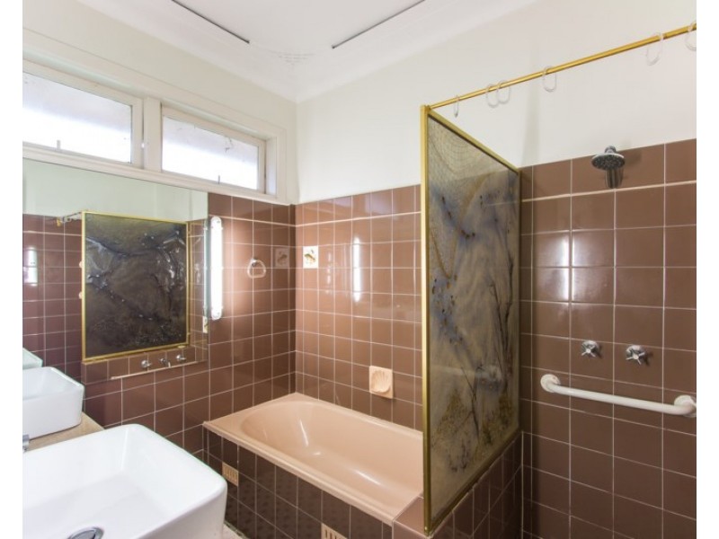 52 Ridgeway Road, New Lambton Heights NSW 2305