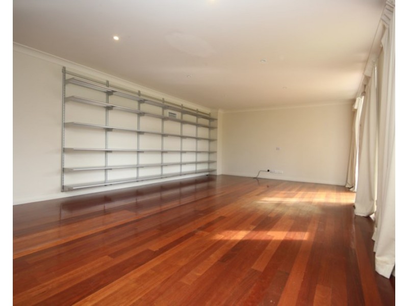 43 Yule Road, Merewether NSW 2291