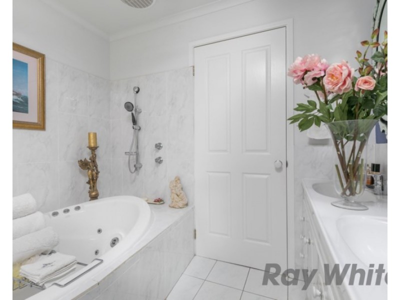 94 Wyndham Way, Eleebana NSW 2282