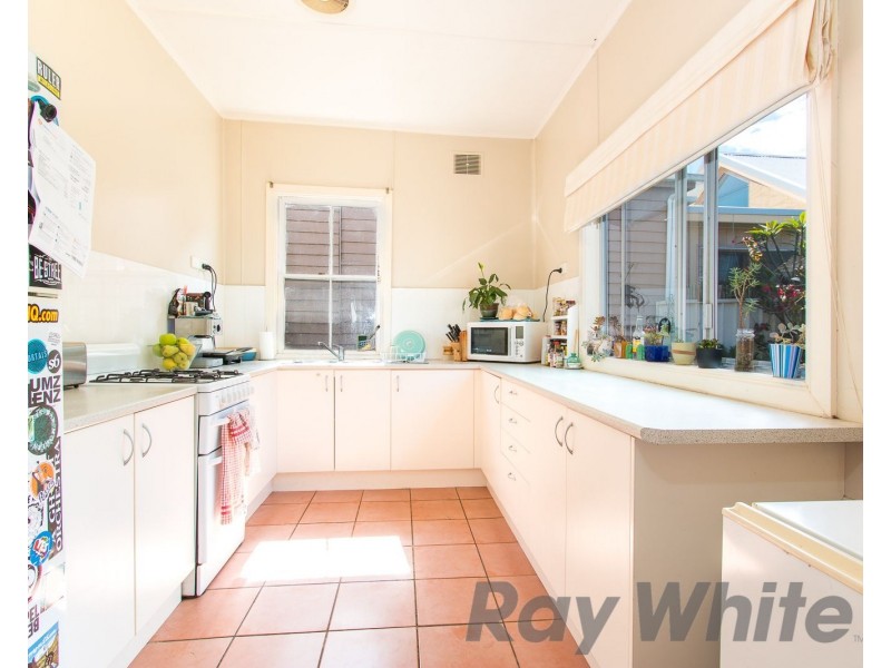 31 Victoria Street, Carrington NSW 2294