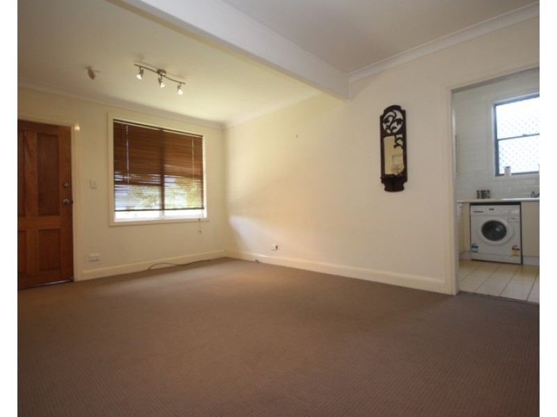 430 Maitland Road, Mayfield West NSW 2304