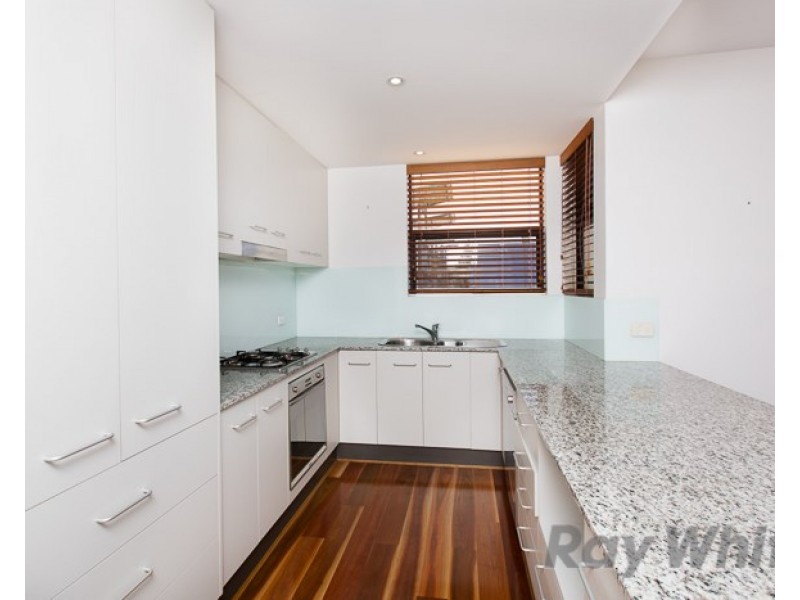 32/1 Forbes Street, Carrington NSW 2294