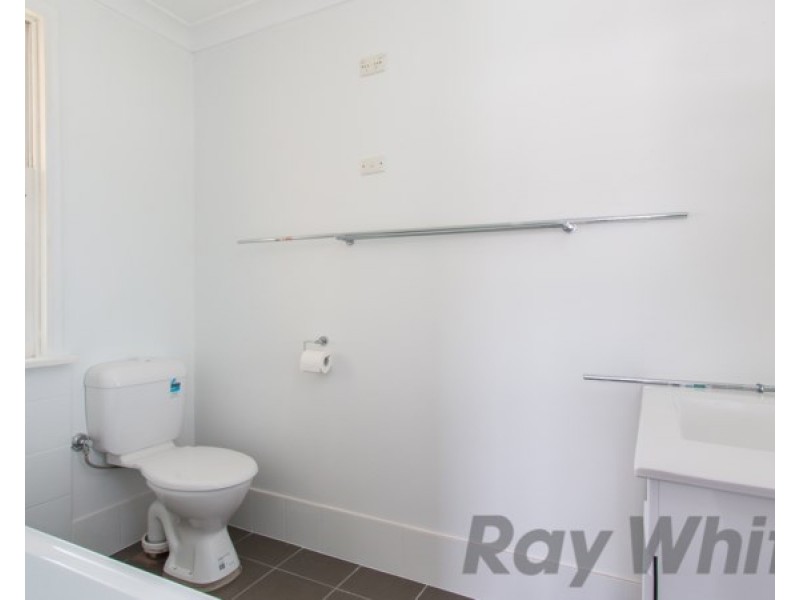 26 Hickory Road, Gateshead NSW 2290
