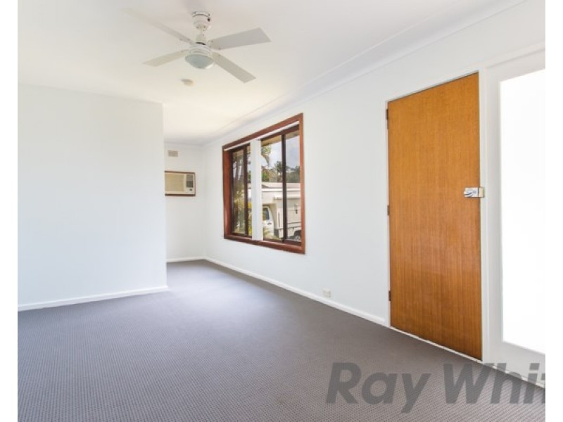 26 Hickory Road, Gateshead NSW 2290