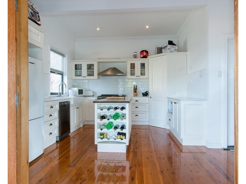 3 Bell Street, Waratah NSW 2298